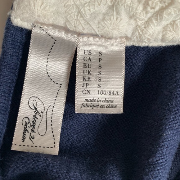 Forever 21 Exclusive Peplum Top with Eyelet Fabric Collar - Picture 4 of 5